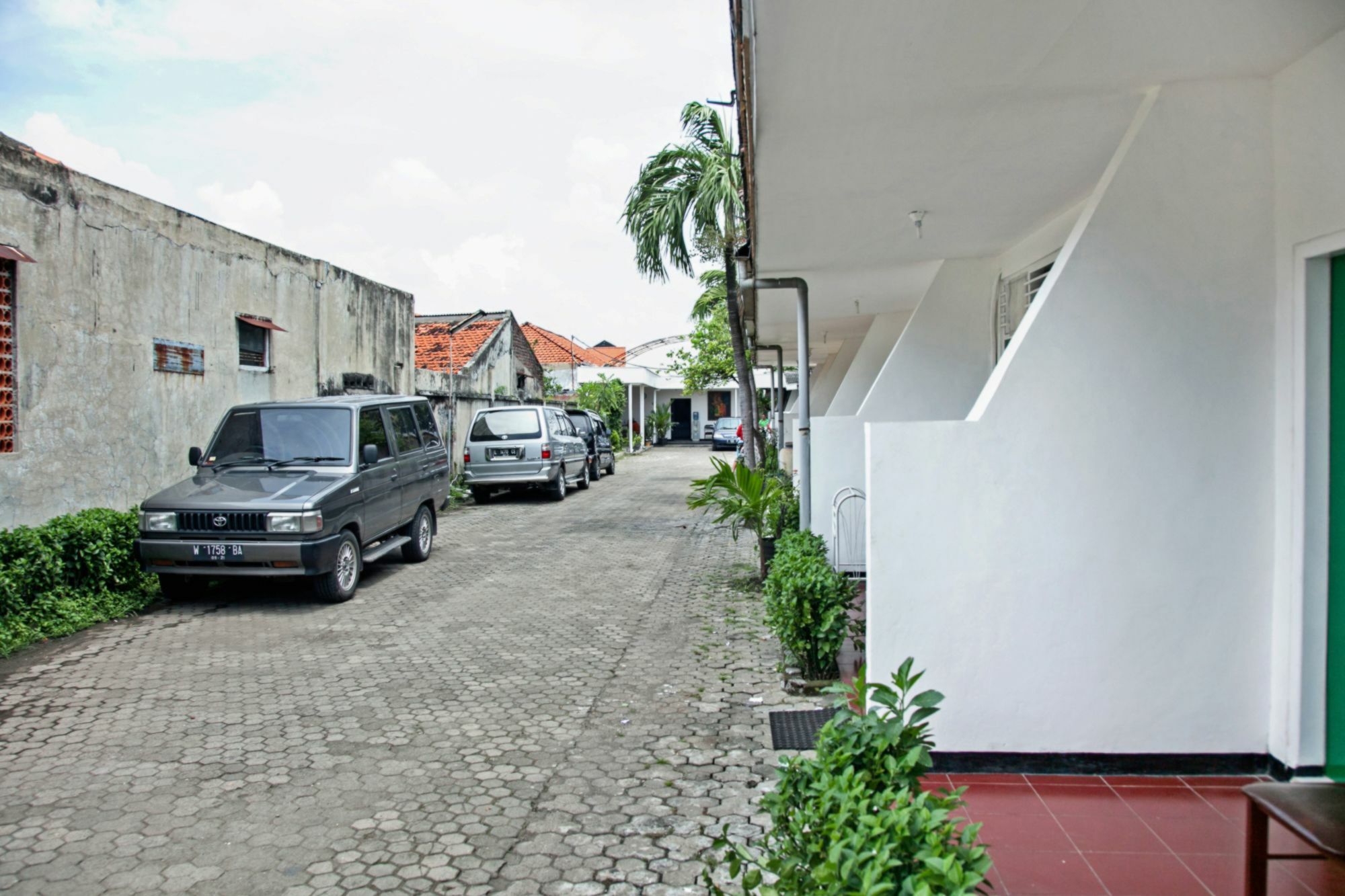 Reddoorz Near City Of Tomorrow Mall Surabaja Exteriér fotografie